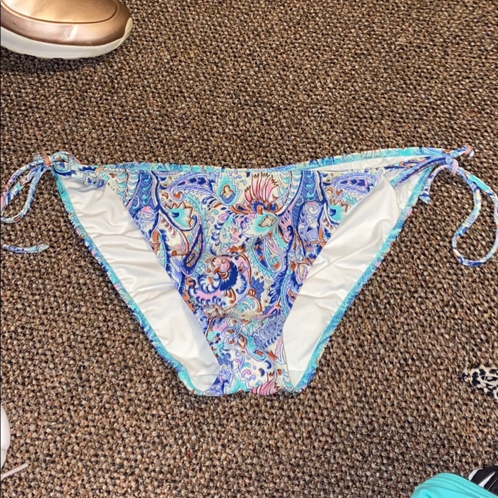 VS bottoms!